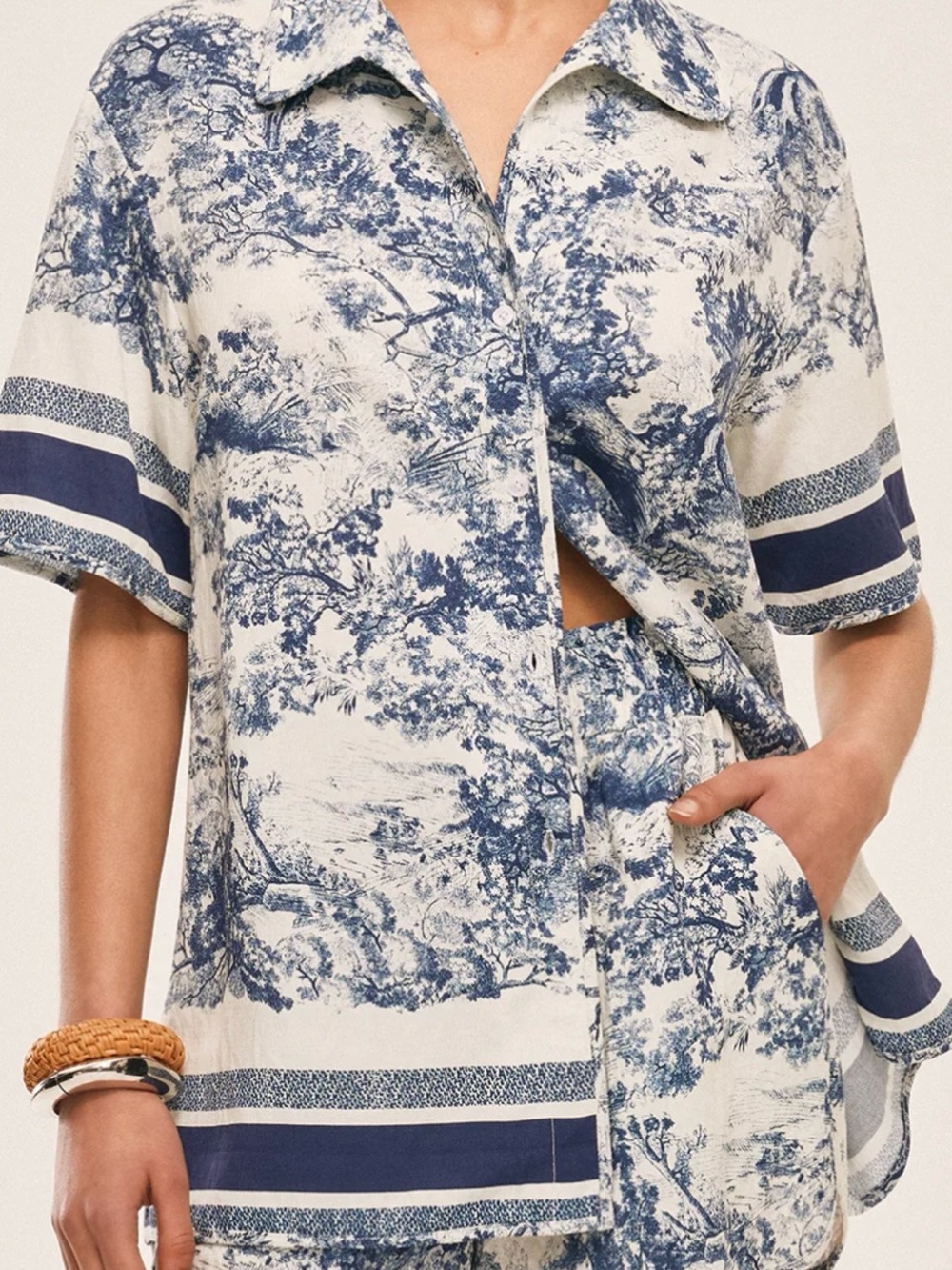 Commense Blue Toile Print Short Set - Button Front Shirt & Shorts - size Medium - Picture 8 of 16